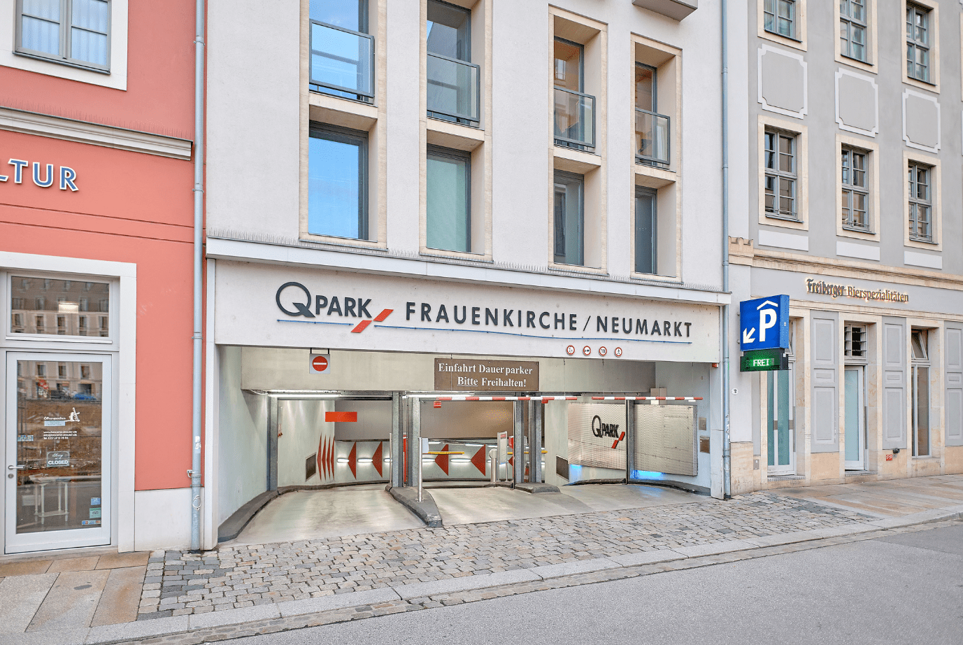 Q-Park Frauenkirche / Neumarkt